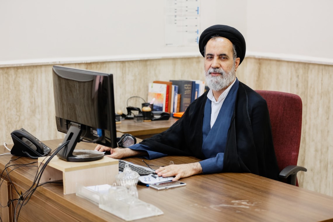 دکتر سید محمود موسوی