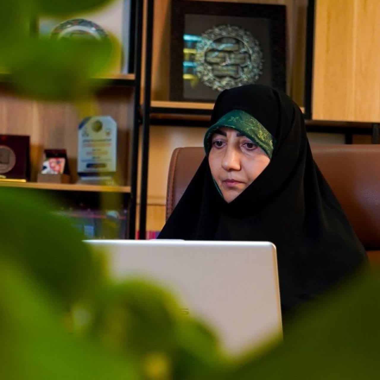 دکتر زهرا روح الهی امیری