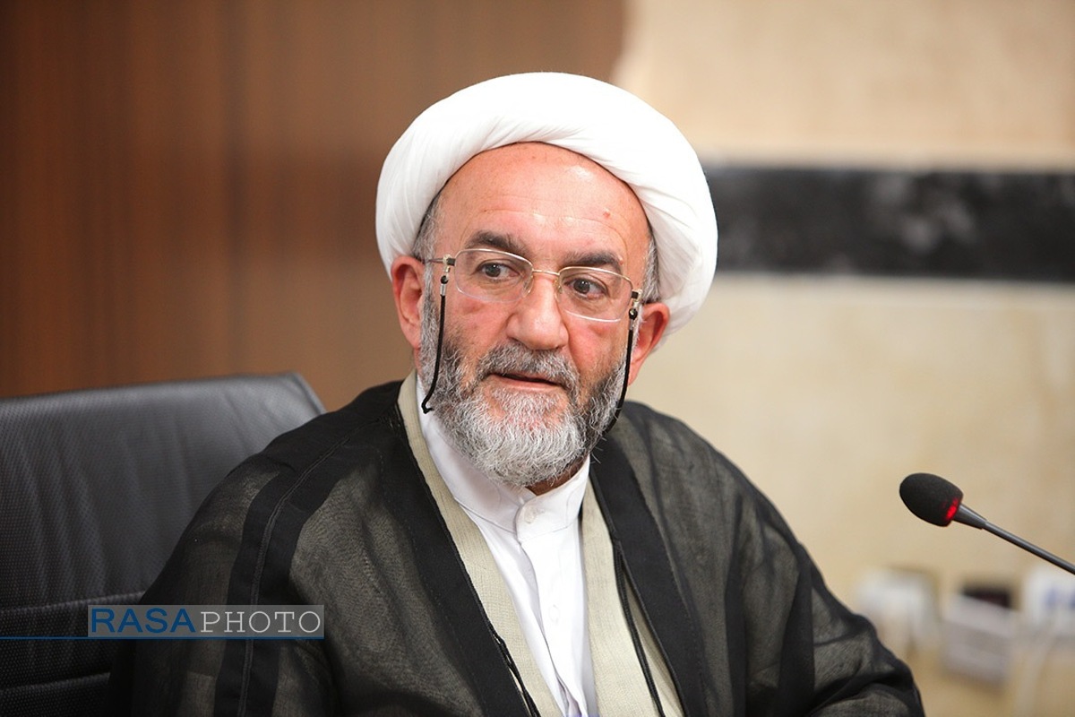 دکتر حسن غفاری فر