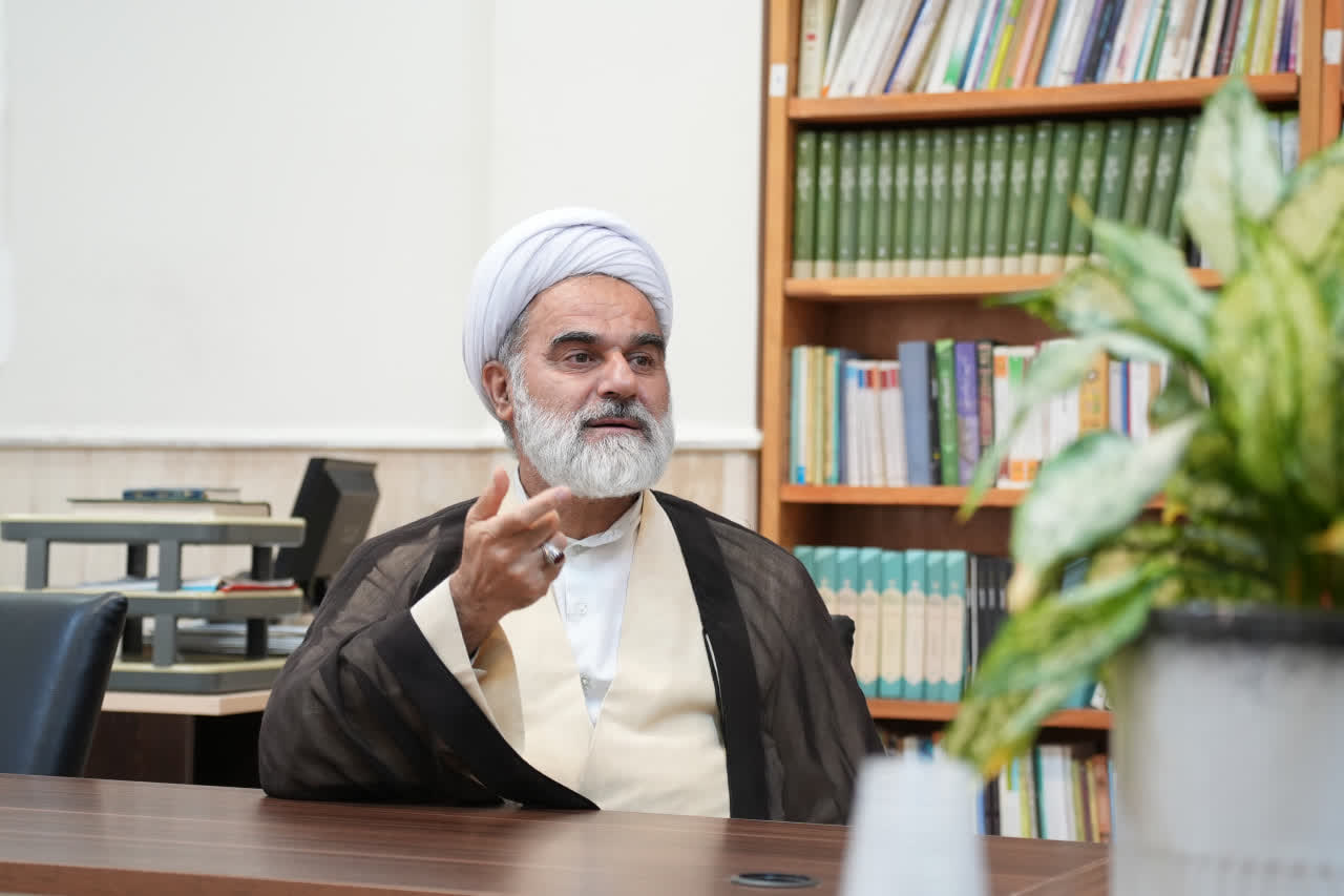 دکتر نصرالله آقاجانی